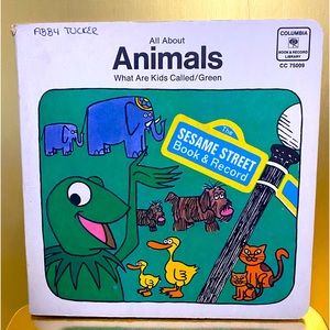 SESAME STREET VTG 1970 VINYL RECORD ALL ABOUT ANIMALS WHAT ARE KIDS CALLED/GREEN